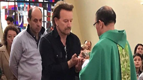 Bono U2 en Misa