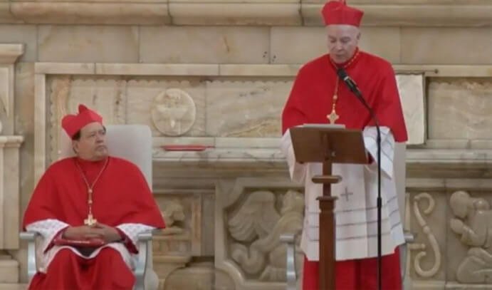 Cardenal Aguiar Retes asume como nuevo Arzobispo