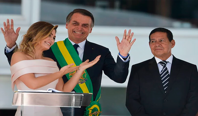 Bolsonaro: valorizaré la familia y combatiré la ideología de género